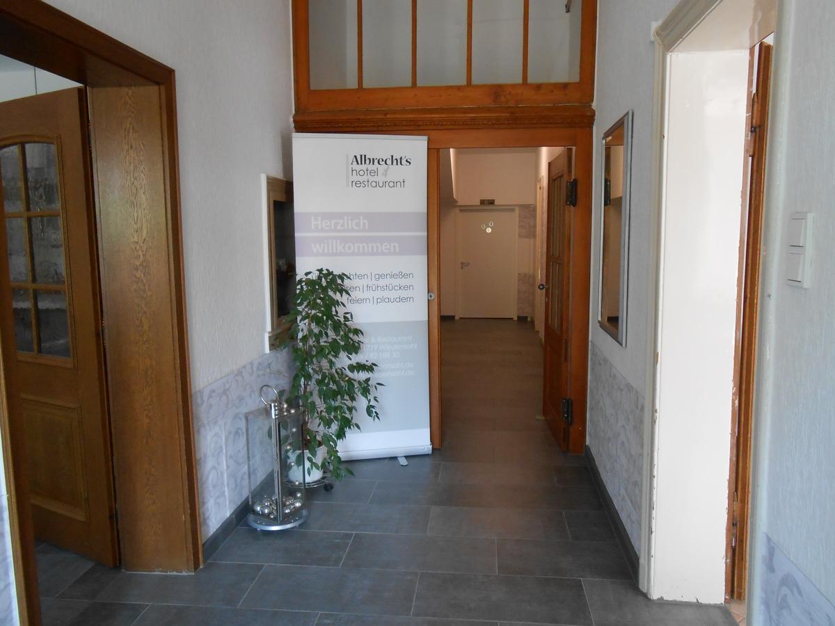 Albrecht'S Hotel & Restaurant Gmbh Wiedensahl Екстериор снимка