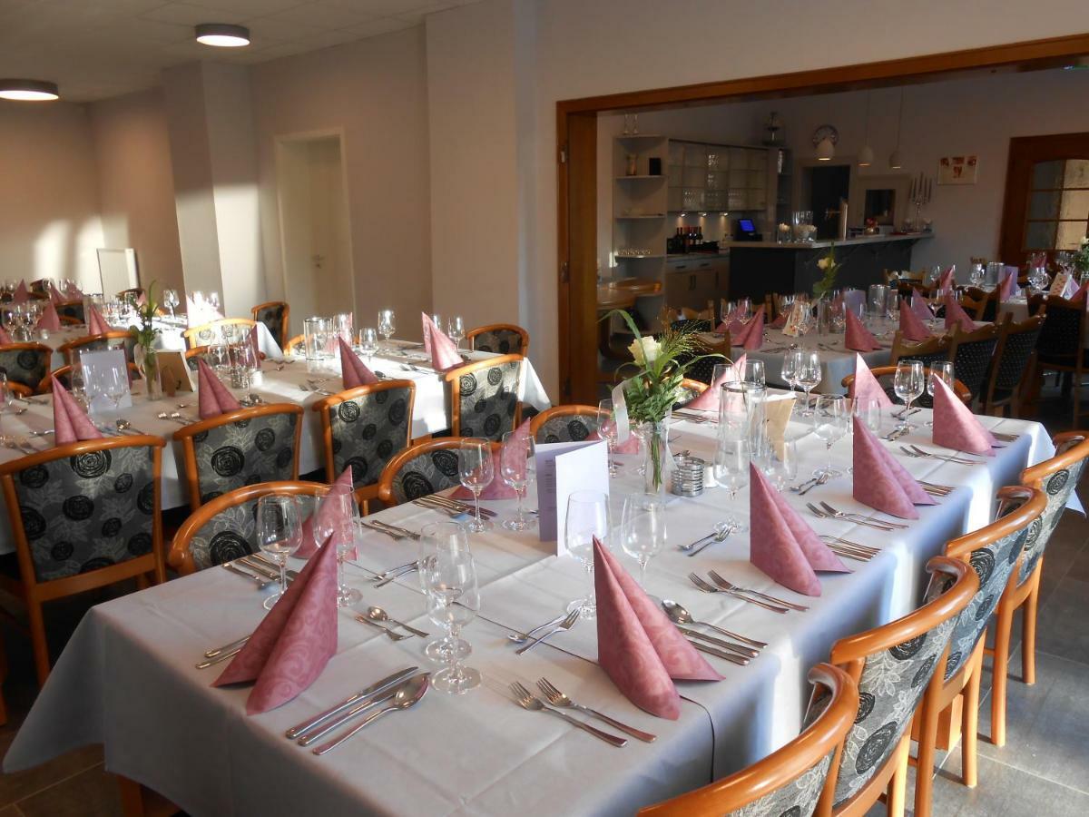 Albrecht'S Hotel & Restaurant Gmbh Wiedensahl Екстериор снимка